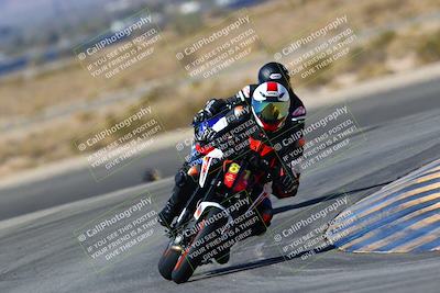 media/Mar-12-2022-SoCal Trackdays (Sat) [[152081554b]]/Turn 11 (1035am)/